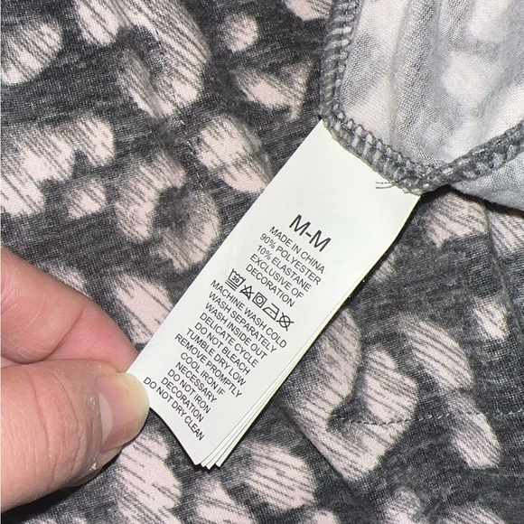 Kate Spade PJs! ♠️ - Picture 5 of 5